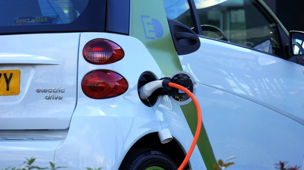 How Electric Vehicles Are Changing the Future of Transport