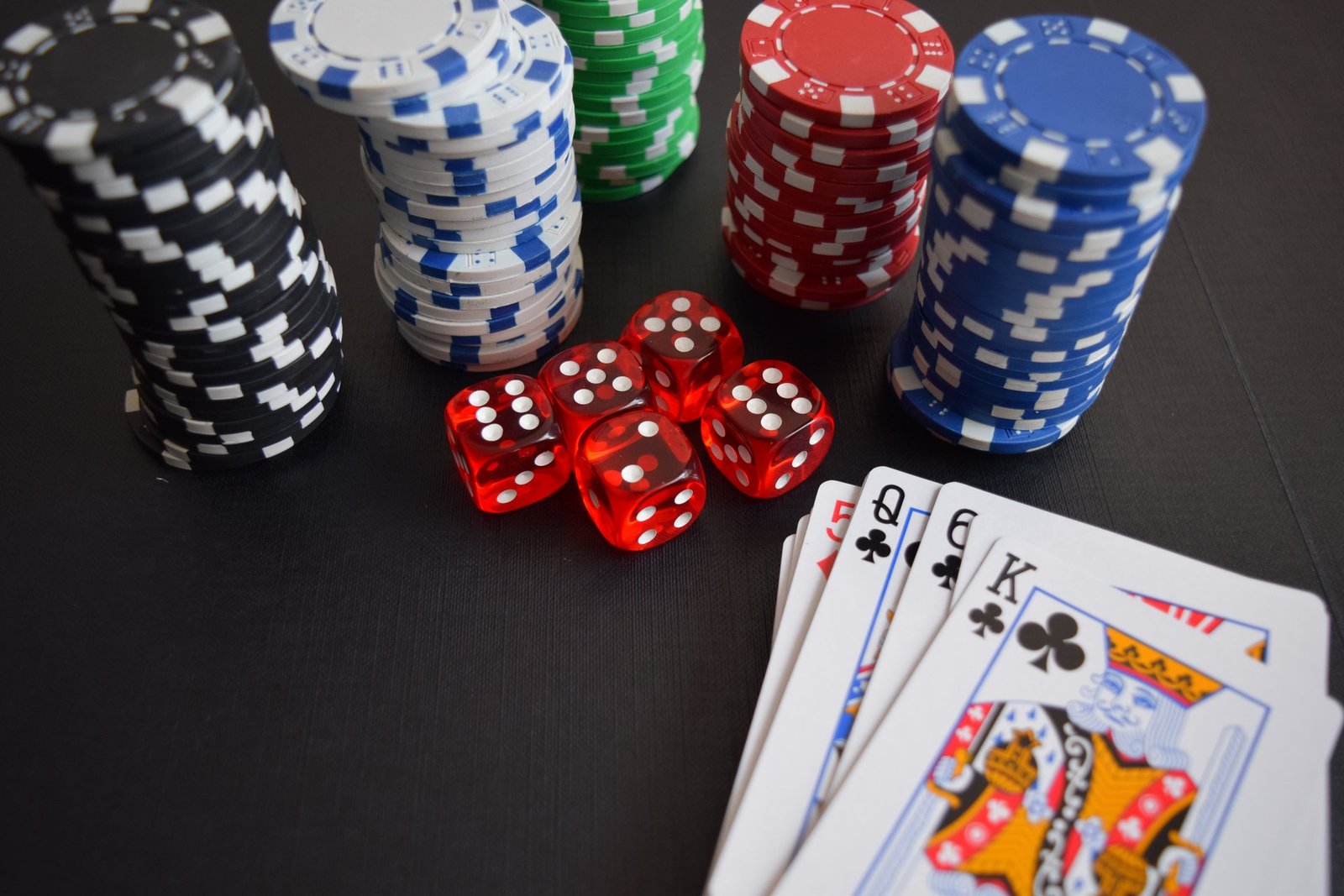 Fast Payout Hellspin Bonus: The Truth Behind the A$100 Free Chip