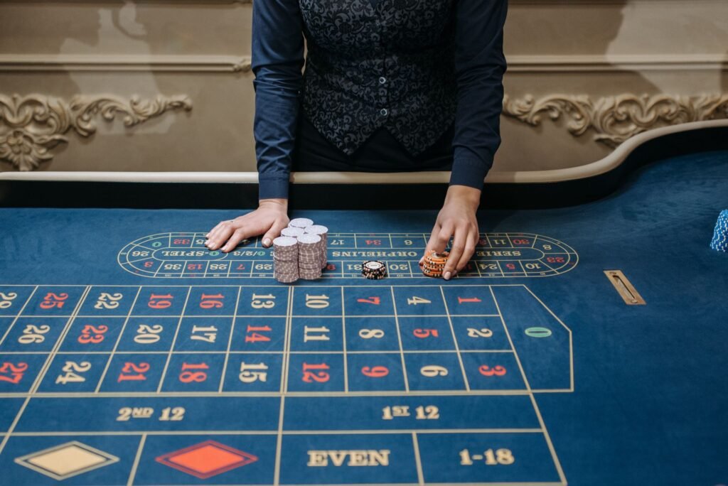 CasinoScout Bonus Strategy: Split Sports & Casino HalvesCasinoScout Bonus Strategy: Split Sports & Casino Halves